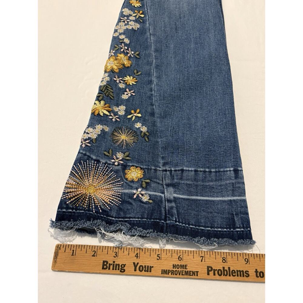Ashley Mason Embroidered Flare Leg Jeans Size 7/ 28 Vintage Bohemian - Picture 16 of 16